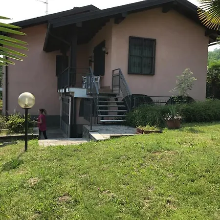 Vila Vacanze - Vicino Arona