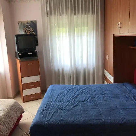Vacanze - Vicino Arona * Pisano