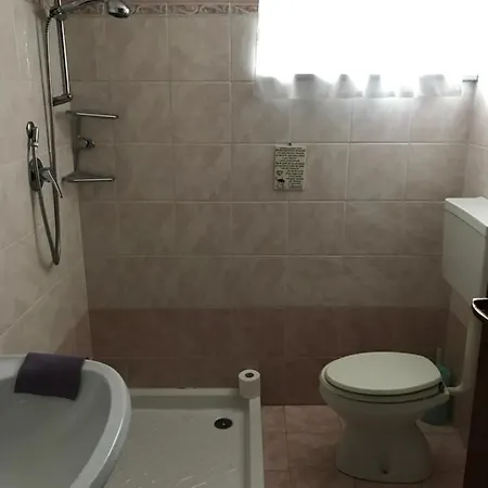 Vila Vacanze - Vicino Arona