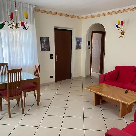Vacanze - Vicino Arona Vila *