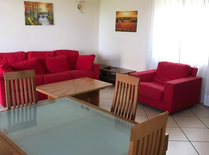 וילה Vacanze Pisano